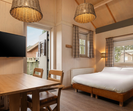 Treetops Comfort Room (sleeps 6)