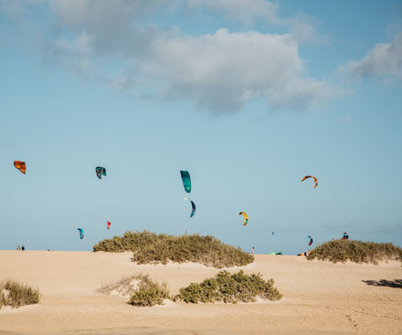 Kitesurfing